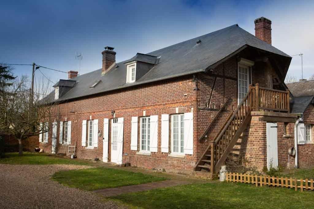 Bed and Breakfast Couette & Confitures Nojeon-en-Vexin Экстерьер фото